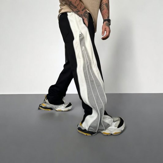 Zip Trip Baggy Track Pants – Streetwear-Ready & Stylish Fit