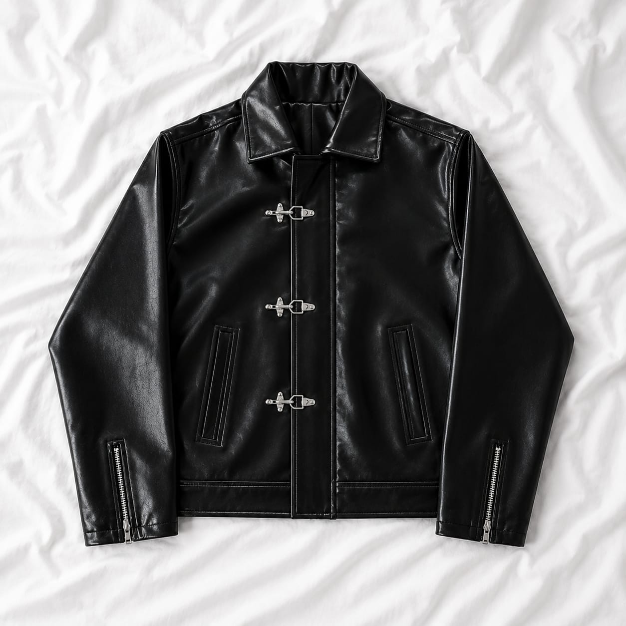CLAMPS LEATHER JACKET