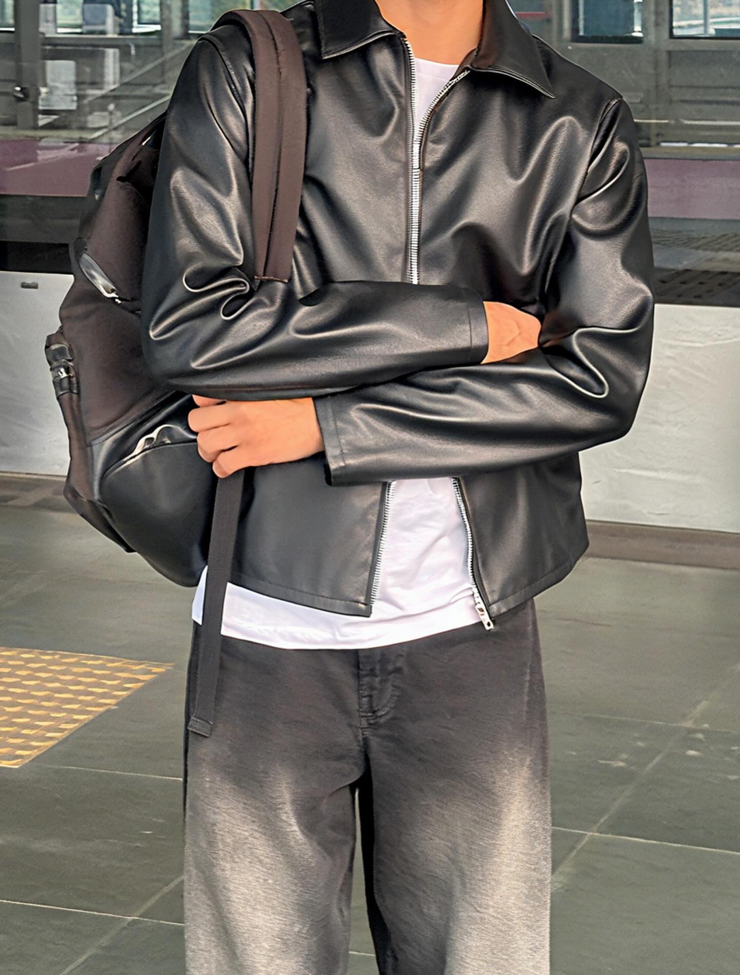 Black Boxy Cropped Faux Leather Jacket – Unisex Streetwear | Vintage Drip