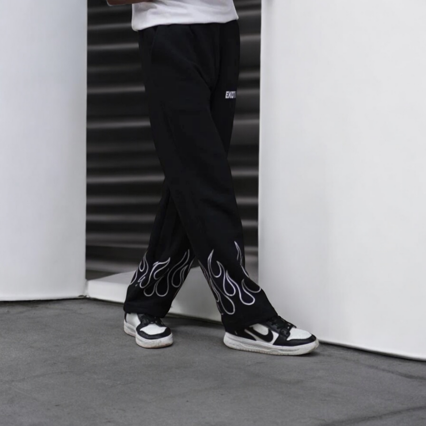 Flame Graphic Fire Baggy Trackpant – Perfect Streetwear Vibe by Vintage Drip